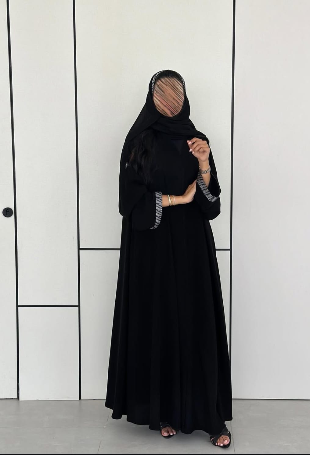 Modern Stripes Abaya